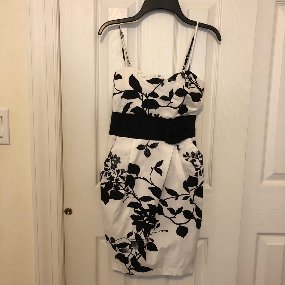 Black/White Floral Mini Dress